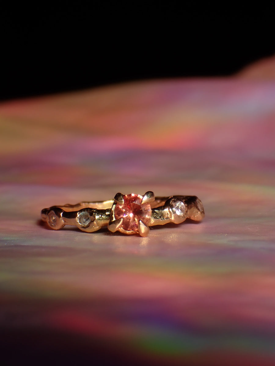 Niamh, Version 1 | 18ct Gold Sunstone Ring | Size Q / 8.25 (Ready to Ship)