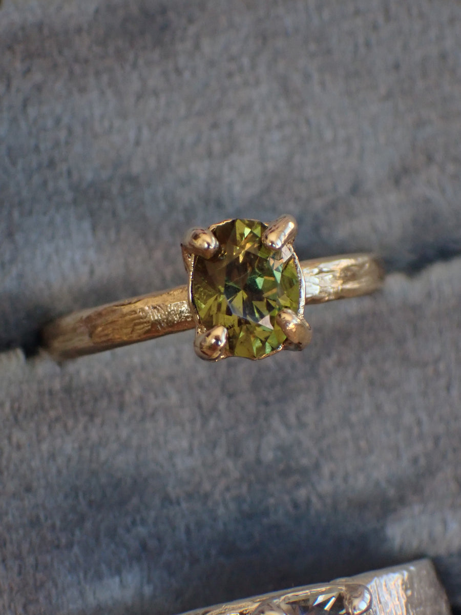 The Rachel | Gold Australian Sapphire Engagement Ring