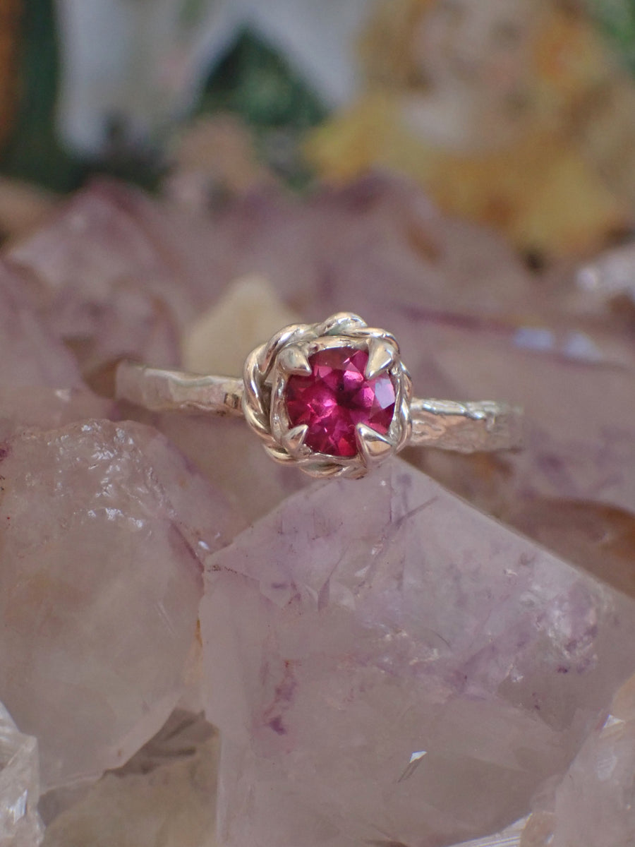 Merry-Go-Round Fidget Ring | Custom Gemstone Spinner Ring