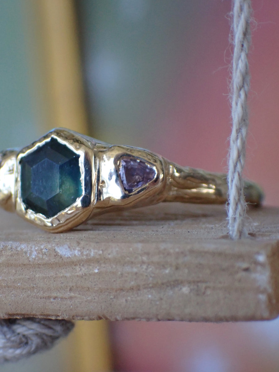 Art Nouveau Band | Sapphire Yellow Gold Engagement Ring